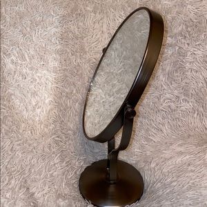 Oval mirror